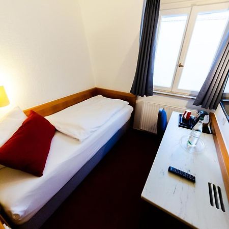 Hotel Zum Ritter St. Georg Гайдельберг Екстер'єр фото